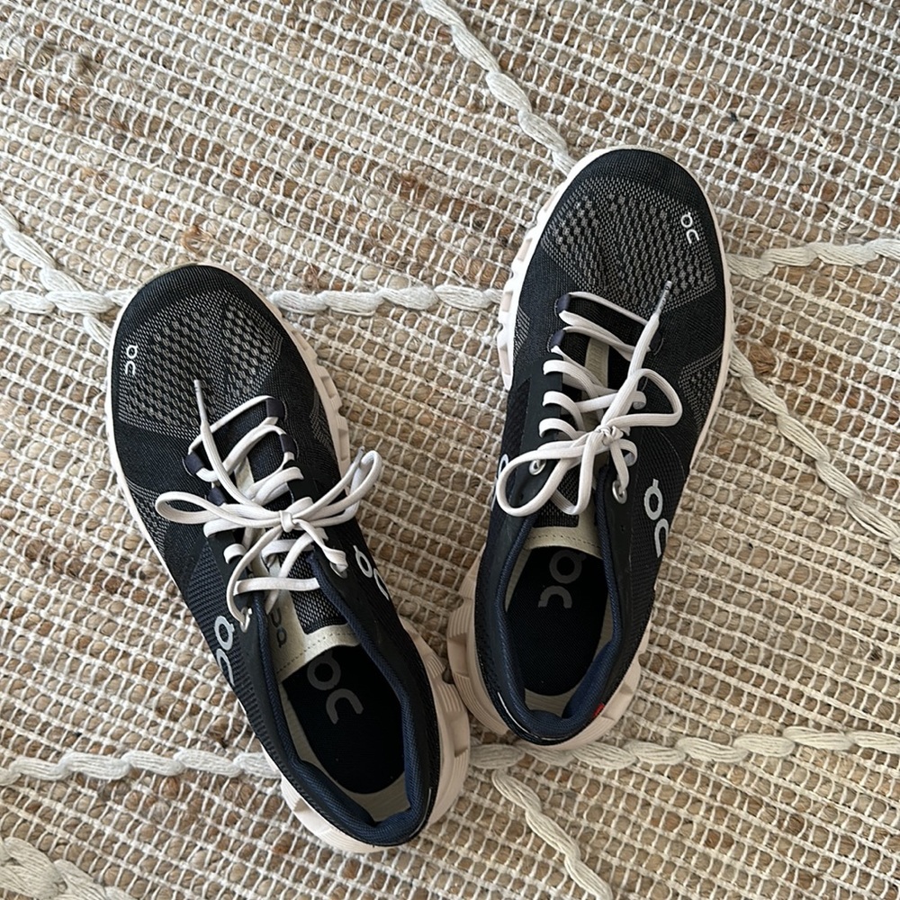 Worn once practically new on running shoes - Picture 6 of 6